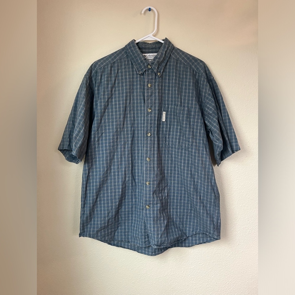 Columbia Blue Plaid Cotton Button-Down Shirt- Mens L- Outdoor Hiking Casual Top